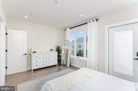 Bedroom - 2116 4th St NE #A, Washington, DC 20002 photo 4 of 4