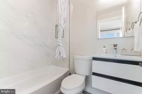 Bath - 2116 4th St NE #A, Washington, DC 20002 photo 1 of 1