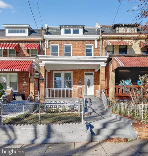 909 Decatur St NW, Washington, DC 20011