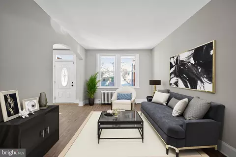 909 Decatur St NW, Washington, DC 20011