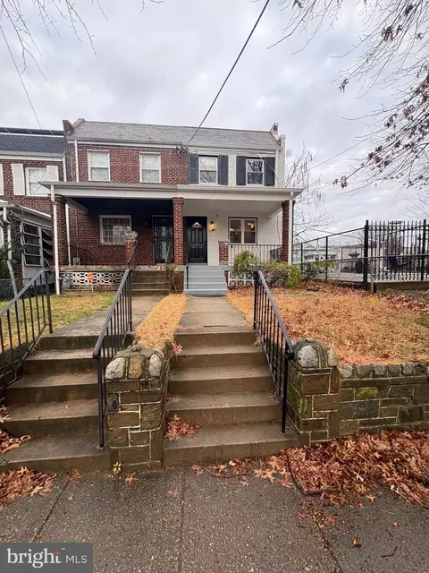 2325 14th St NE, Washington, DC 20018