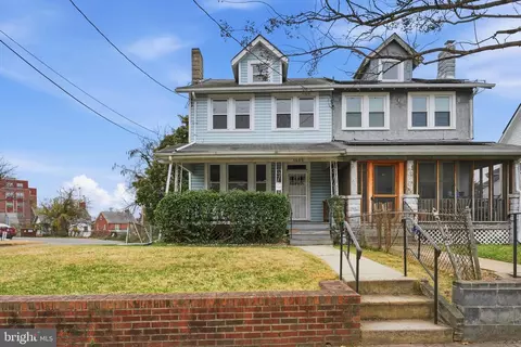 1605 Brentwood Rd NE, Washington, DC 20018