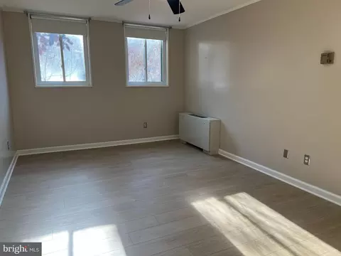 Living - 4545 Macarthur Blvd NW #G7, Washington, DC 20007 photo 5 of 5
