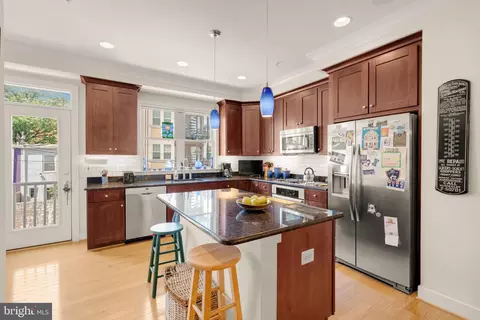Kitchen - 1011 3rd Pl SE, Washington, DC 20003 photo 1 of 4
