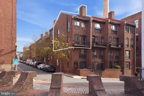 1066 Paper Mill Ct NW #1066, Washington, DC 20007