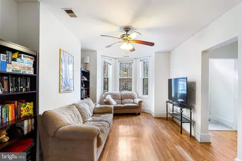 314 K St NE, Washington, DC 20002 photo 2