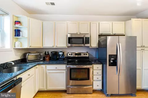 314 K St NE, Washington, DC 20002 photo 11