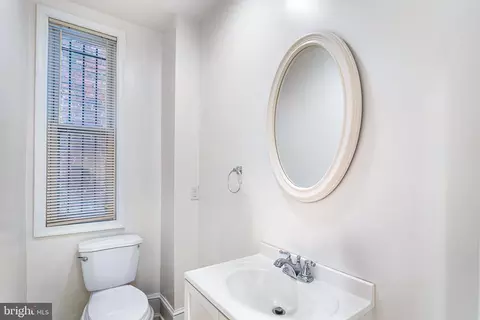 314 K St NE, Washington, DC 20002 photo 32