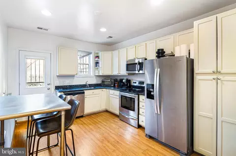 314 K St NE, Washington, DC 20002 photo 10