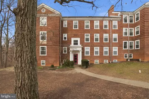 3430 39th St NW #700, Washington, DC 20016