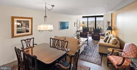 700 New Hampshire Ave NW #519, Washington, DC 20037