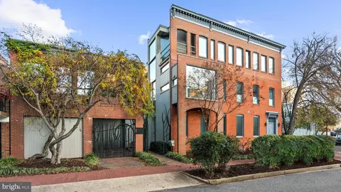 901 26th St NW, Washington, DC 20037