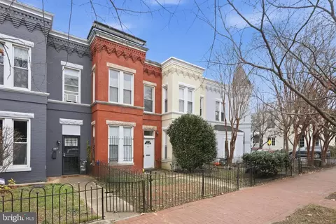 405 12th St NE, Washington, DC 20002 photo 2