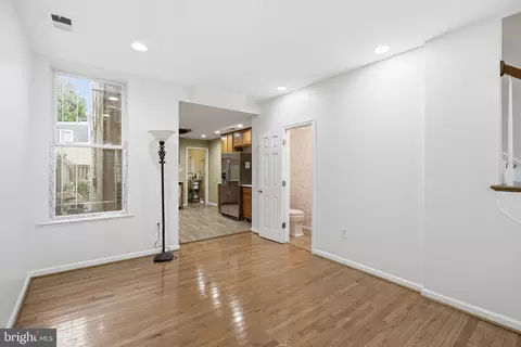 405 12th St NE, Washington, DC 20002 photo 6