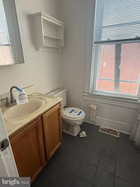 Bath - 656 6th St NE, Washington, DC 20002 photo 2 of 2