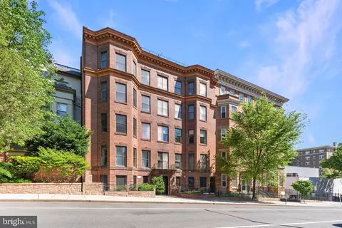 1417 Chapin St NW #404, Washington, DC 20009