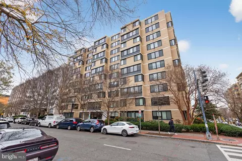 2030 F St NW #411, Washington, DC 20006