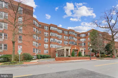 2500 Q St NW #201, Washington, DC 20007