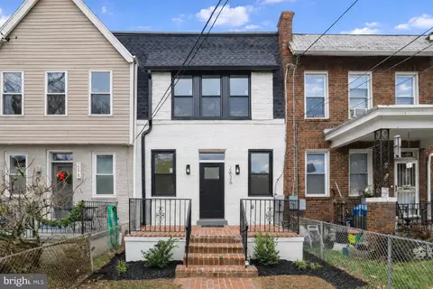2826 6th St NE, Washington, DC 20017