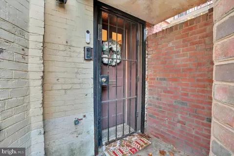 1614 15th St NW, Washington, DC 20009 photo 32