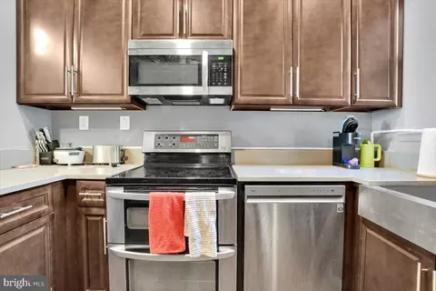1614 15th St NW, Washington, DC 20009 photo 24