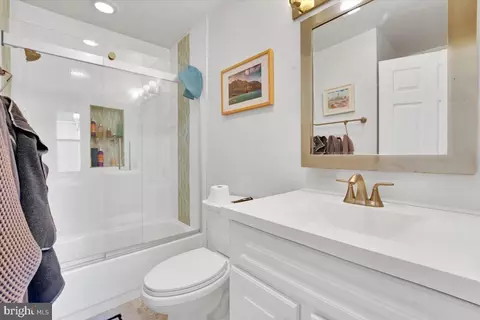 1614 15th St NW, Washington, DC 20009 photo 14