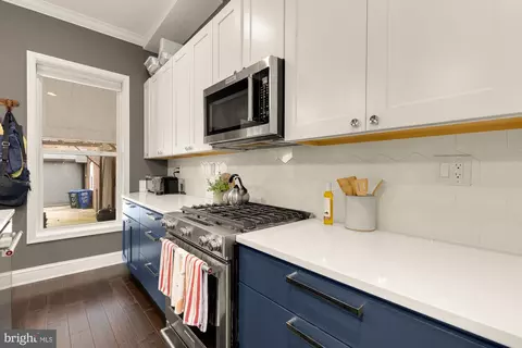 Kitchen - 421 10th St NE, Washington, DC 20002 photo 4 of 14