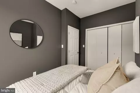 Bedroom - 421 10th St NE, Washington, DC 20002 photo 3 of 11