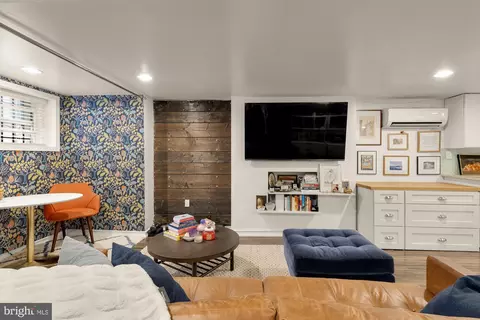 Other - 421 10th St NE, Washington, DC 20002 photo 9 of 15