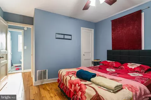Bedroom - 4801 B St SE, Washington, DC 20019 photo 2 of 7