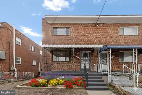 5826 Eastern Ave NE, Washington, DC 20011