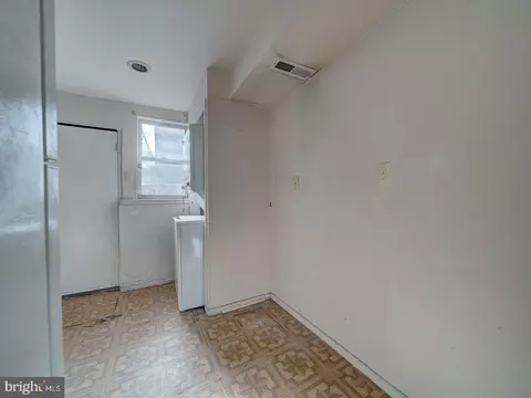 1709 L St NE, Washington, DC 20002 photo 12