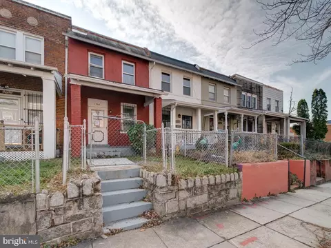 1709 L St NE, Washington, DC 20002 photo 3