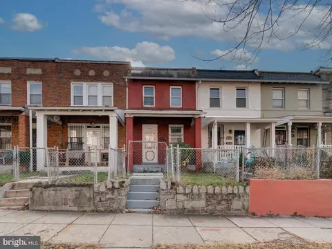 1709 L St NE, Washington, DC 20002 photo 2