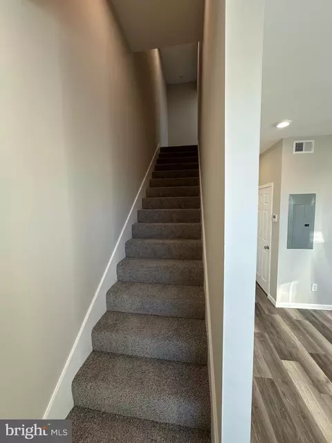 Entry Way - 1812 H Pl NE #409, Washington, DC 20002 photo 1 of 2