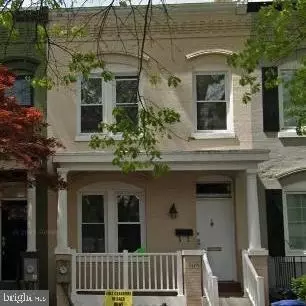 509 14th St SE, Washington, DC 20003 photo 1