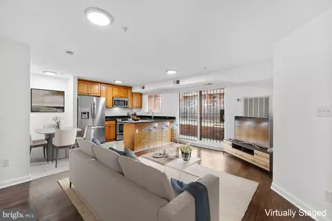 1386 Bryant St NE #103, Washington, DC 20018