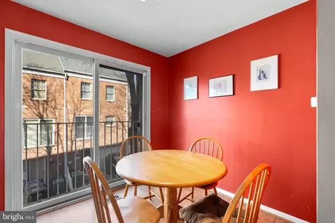 802 Hr Dr SE, Washington, DC 20032 photo 8