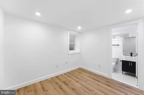 4243 Hildreth St SE, Washington, DC 20019 photo 25
