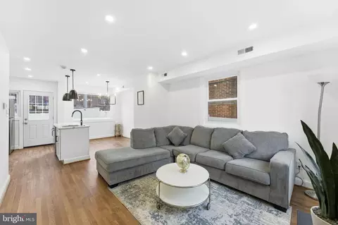 4243 Hildreth St SE, Washington, DC 20019 photo 38