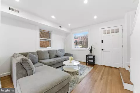 4243 Hildreth St SE, Washington, DC 20019 photo 40