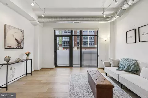 301 H St NE #201, Washington, DC 20002 photo 7