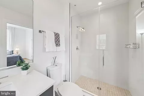 301 H St NE #201, Washington, DC 20002 photo 20