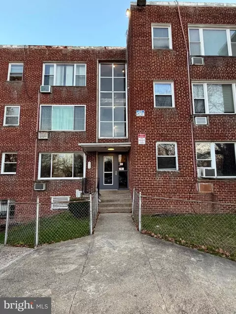 428 Ridge Rd SE #205, Washington, DC 20019