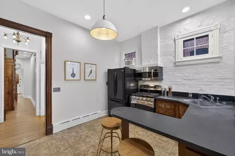 154 13th St SE, Washington, DC 20003 photo 11