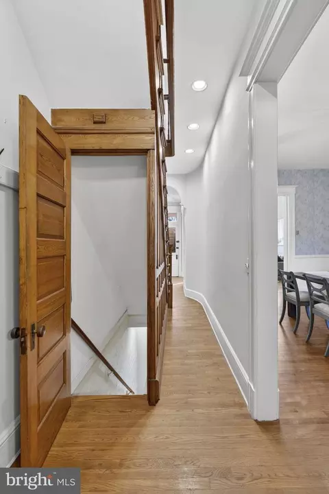 154 13th St SE, Washington, DC 20003 photo 32