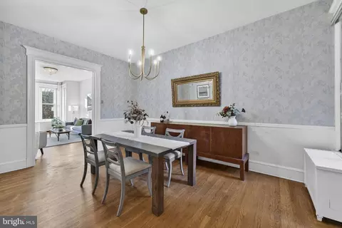154 13th St SE, Washington, DC 20003 photo 9