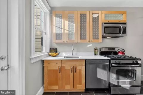 3612 34th St NW, Washington, DC 20008 photo 5
