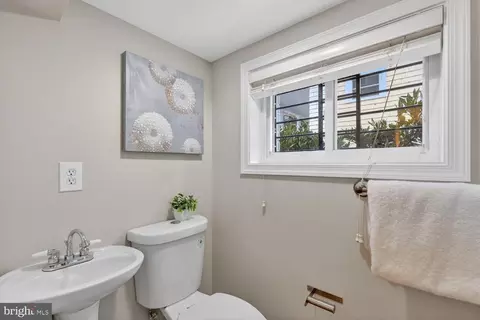 3612 34th St NW, Washington, DC 20008 photo 18