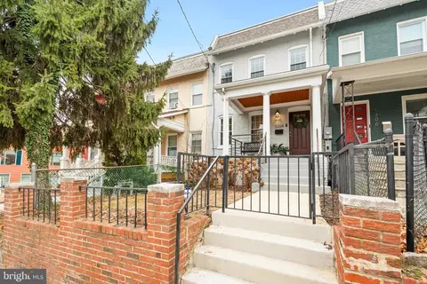 5304 8th St NW, Washington, DC 20011